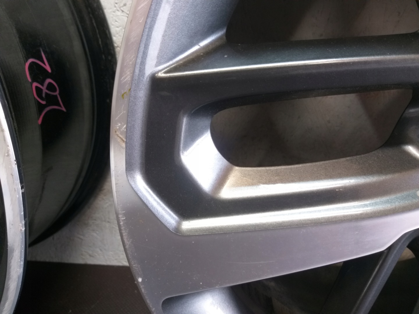 disk hliníkový HYUNDAI KONA 18" 5X114,3 7,5J