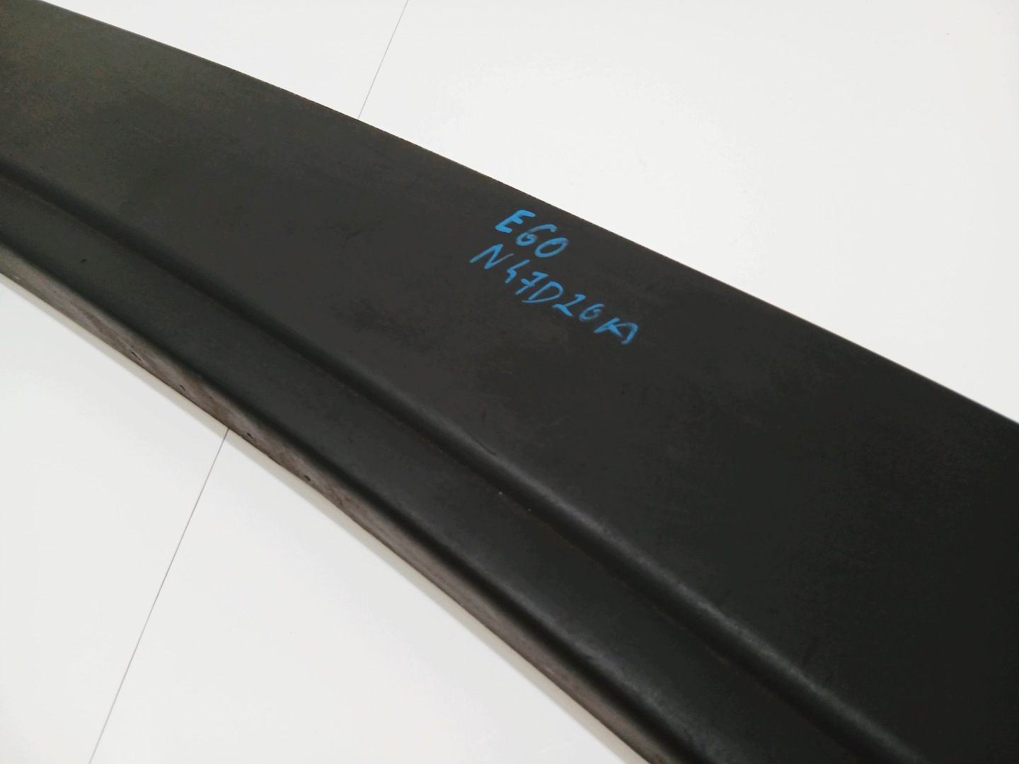 krytka stěny předního BMW E60 E61 N47 2.0D 7803340