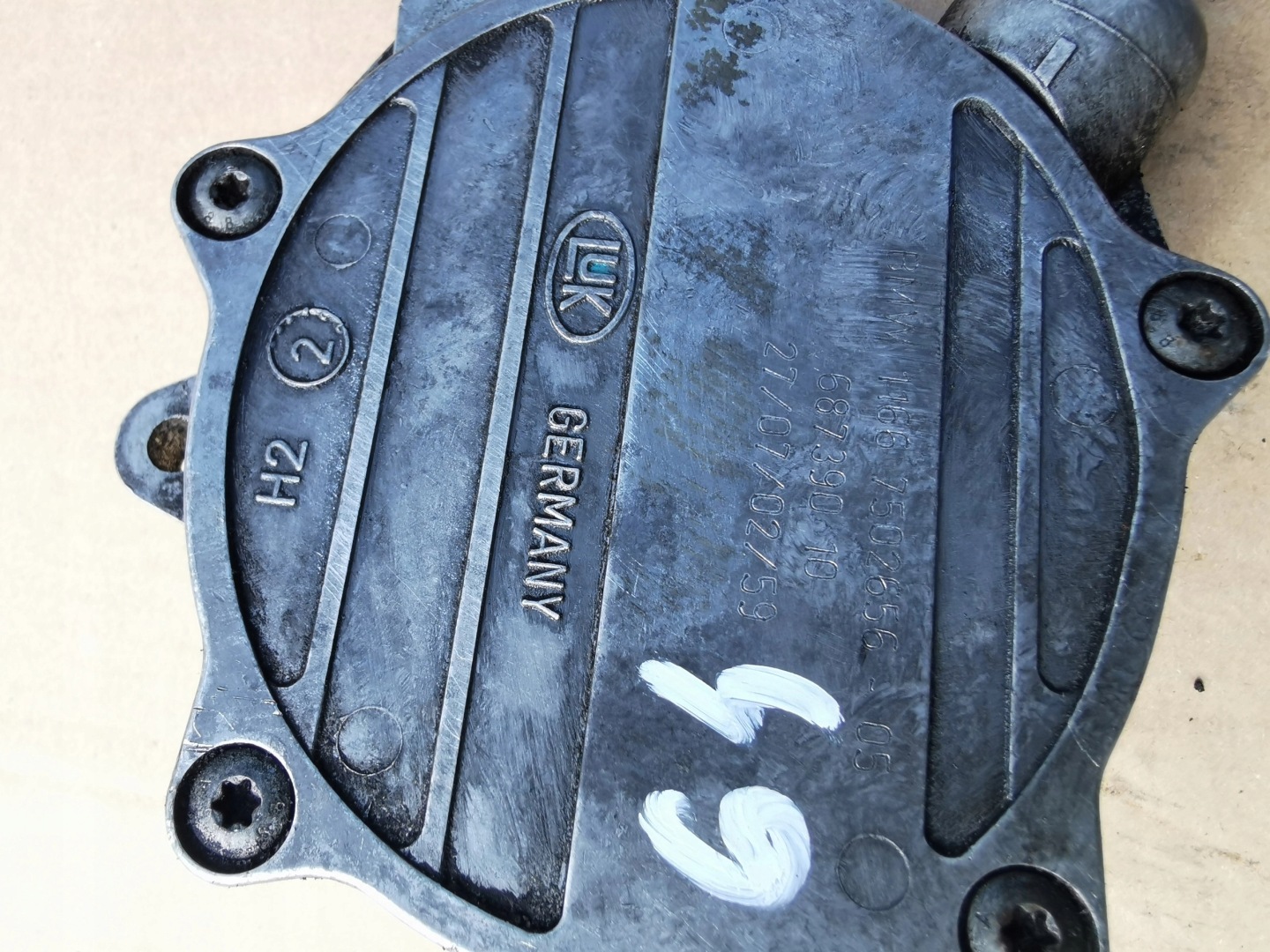 BMW E92 E90 E60 E46 E87 1166-7502656-05 7542498 68739010 WACUM VACUM Pompa