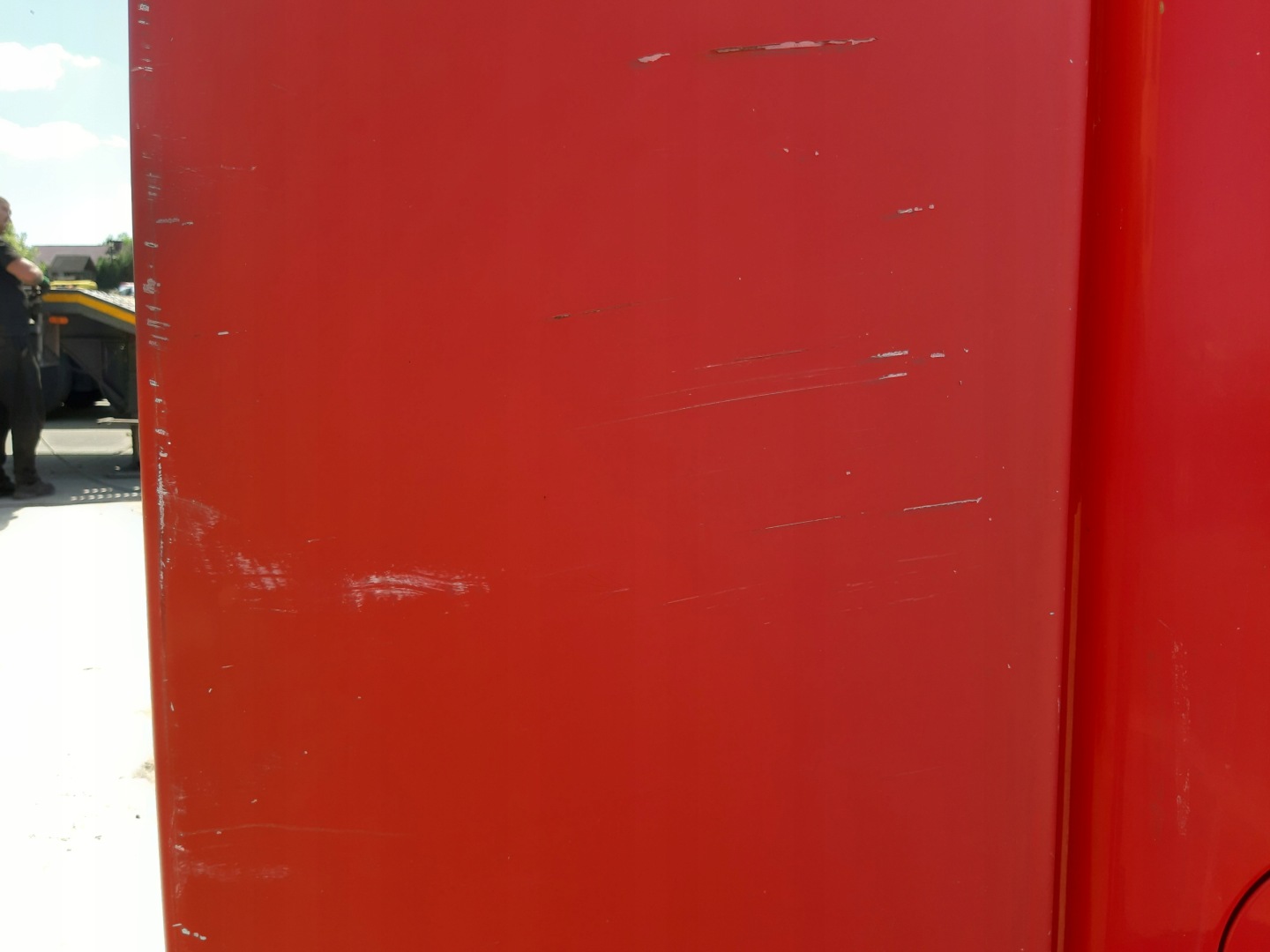 bonnet hood spoiler cabs right side lower IVECO STRALIS 450 E5 2007R