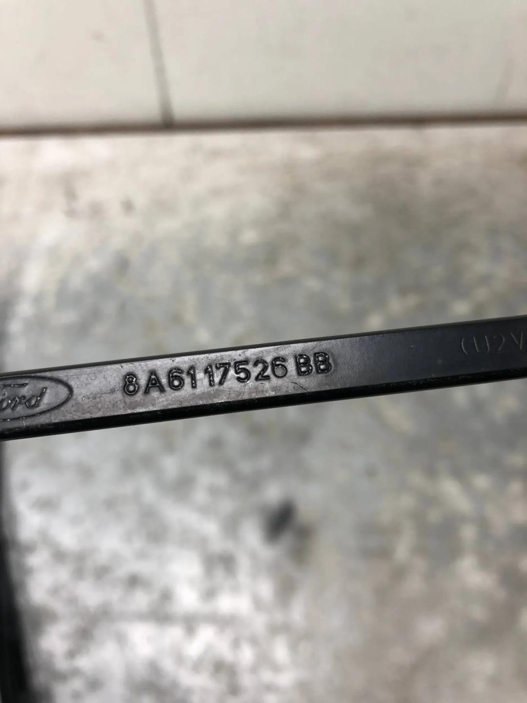 Bracci tergicristallo FORD FIESTA MK7 8A61-17526-BB 8A61-17526-AB
