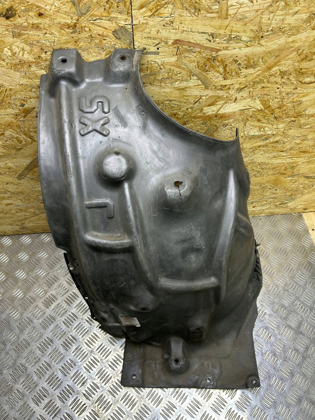 mudguard front left cover BMW 1 F20 F21 FX 2018
