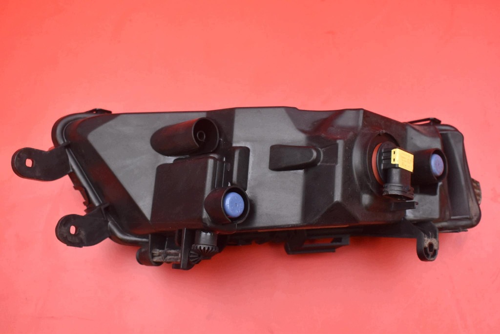fog light right front front 5E0941700F SKODA OCTAVIA 3 III LIFT 17-20