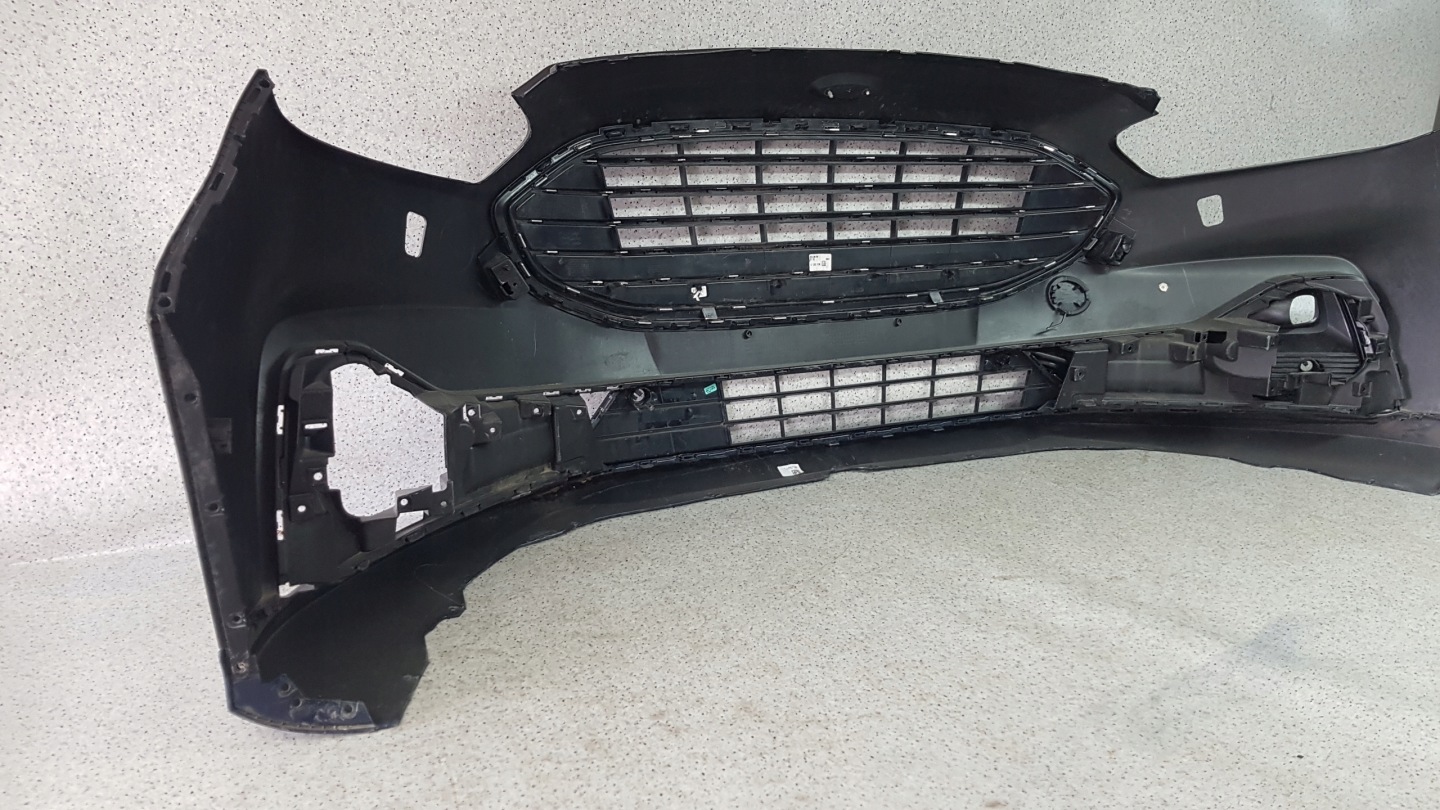 FORD GALAXY III 3 MK3 LIFT 2019 - bumper front 9521