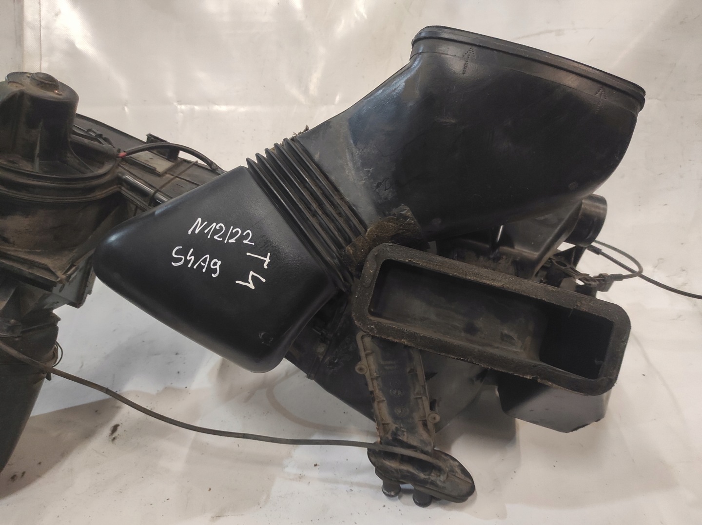 Boîte Bloc de chauffage complet tunel VW T4 701820153A