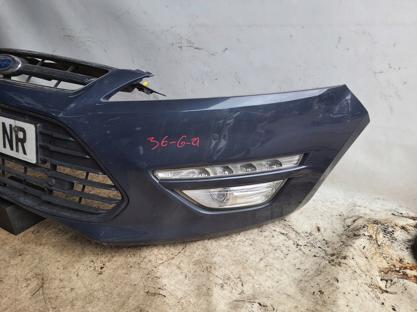 FORD MONDEO MK4 LIFT 10-14 Paraurti + LED + PDC