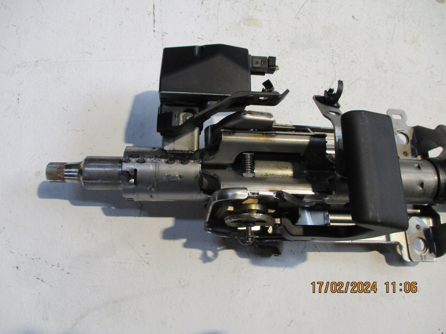 volantová tyč OPEL ASTRA L 9830852580