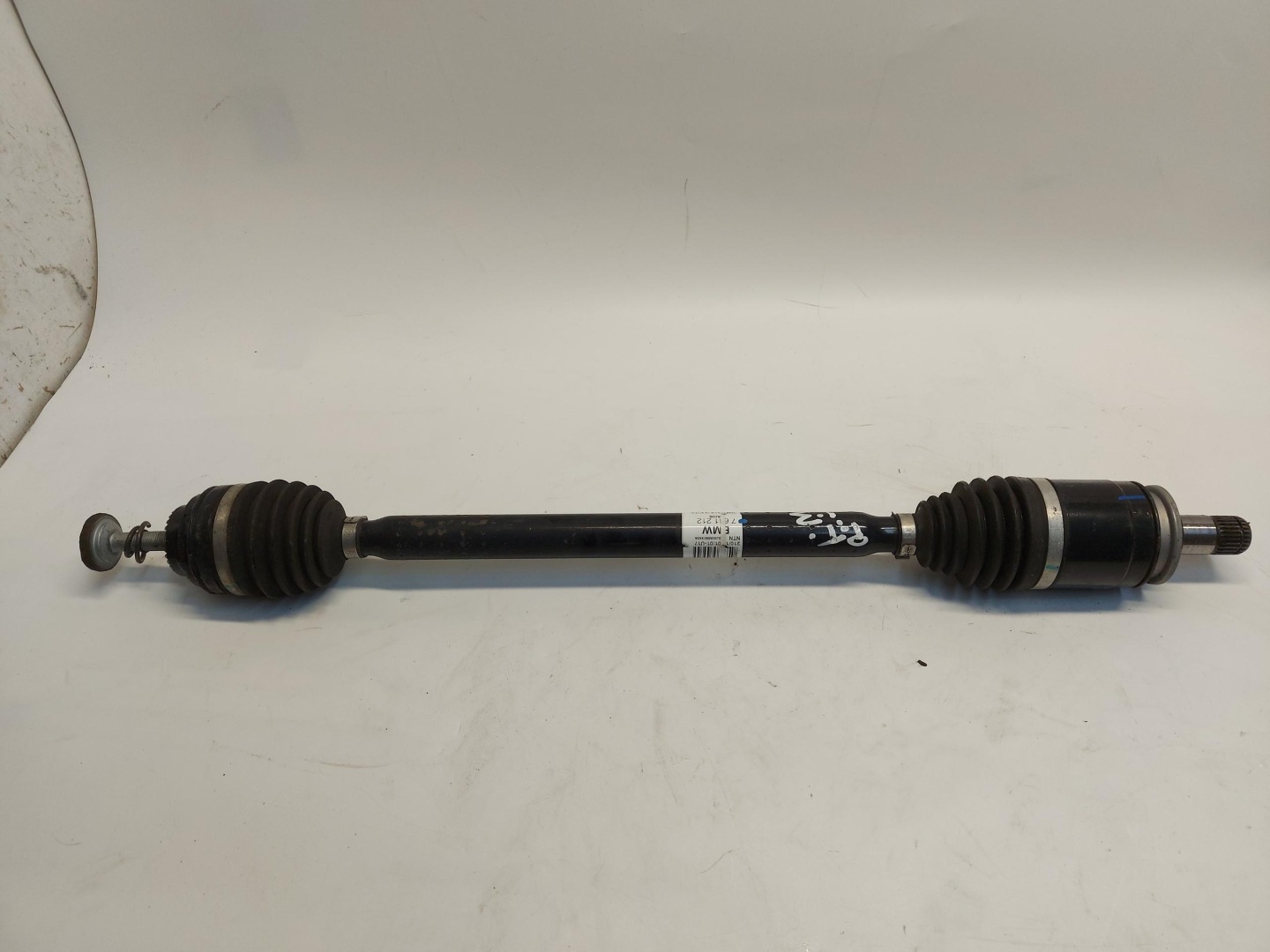 BMW i3 i01 REX semi-axis rear part right 7641212