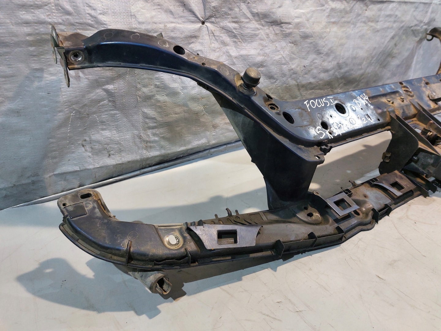 support panel for radiators pillar FORD FOCUS MKI MK1 LIFT