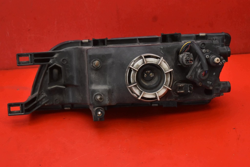 REFLEKTOR right light front EU NISSAN ALMERA N15 95-00