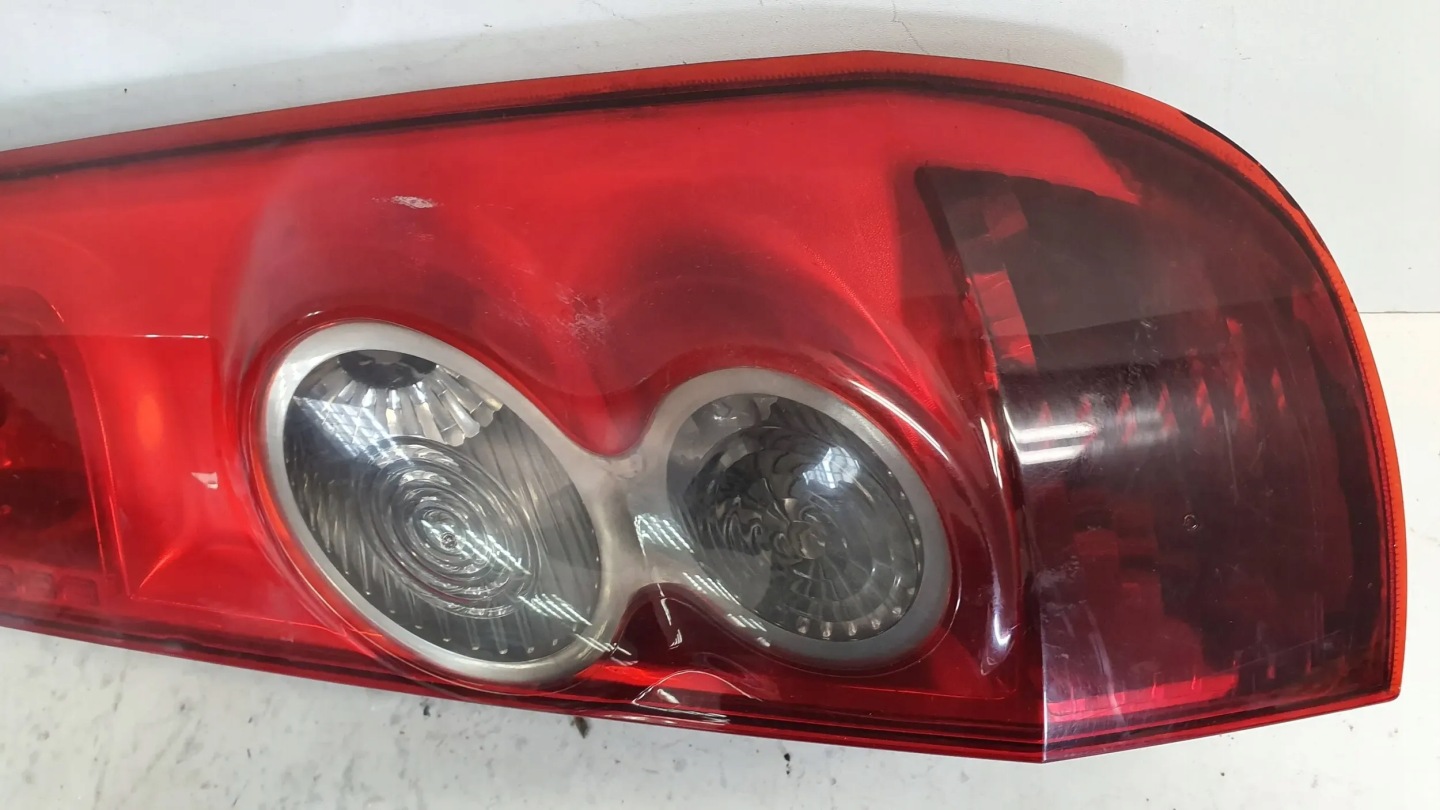 light rear part right FORD FIESTA MK6 LIFT 5D 05
