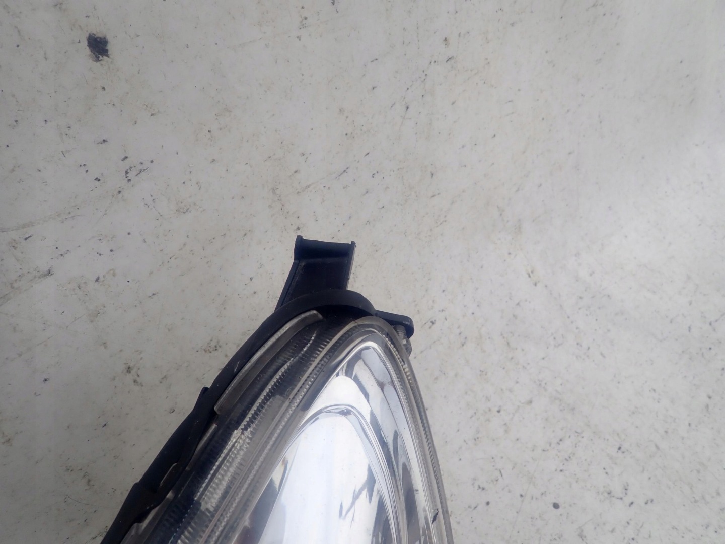 SUBARU LEGACY V 09-14 light XENON left front