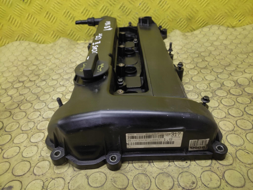 FORD FOCUS MK2 1.8 Abdeckung der Ventile 4M5G6007BAC