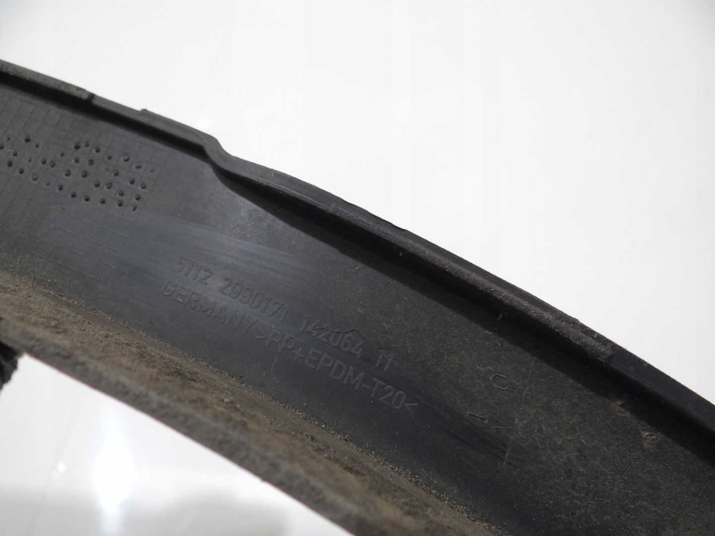 lista fedél sárvédöt bal far BMW X1 E84 2990171