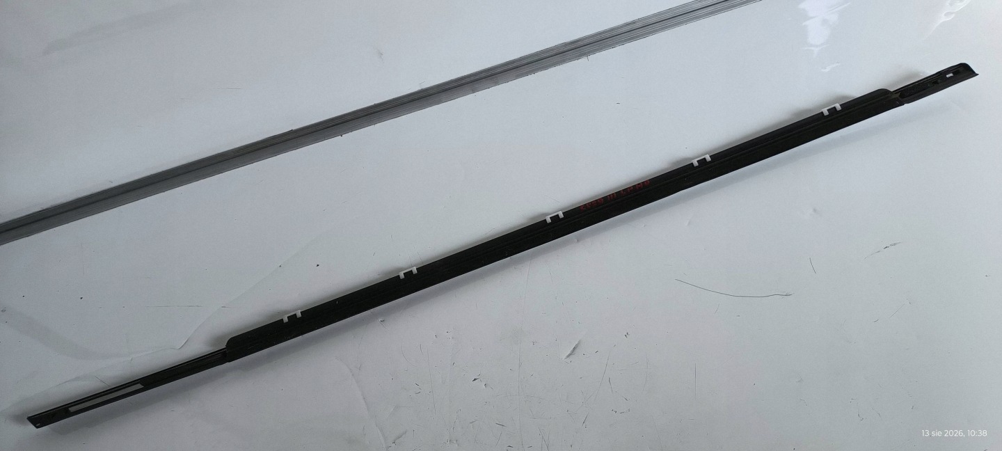 KIA CEED III moulding dust PARAPET door left front front CHROM 18