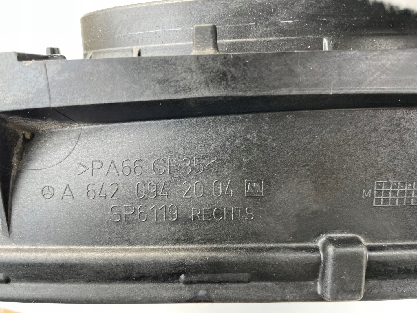 Mercedes W212 Gehäuse filter luft A6420903601