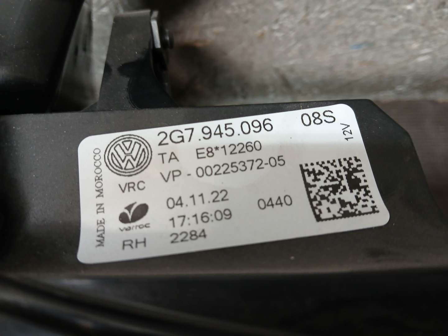 light rear part right VW TAIGO LED 2G7945096