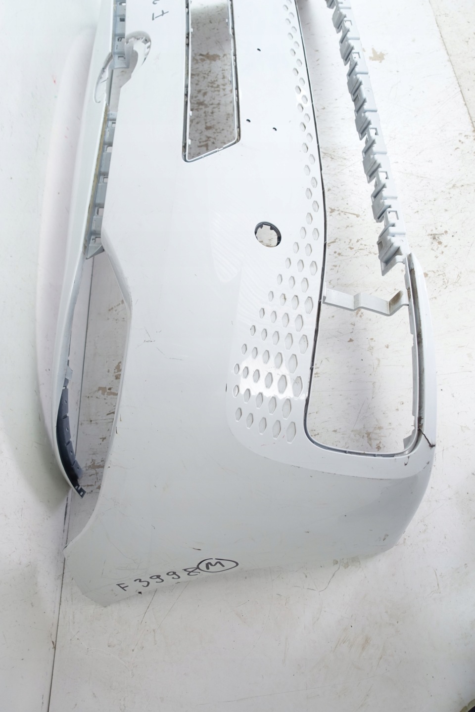 VW VOLKSWAGEN ID3 ID.3 10A bumper front front 10A807221