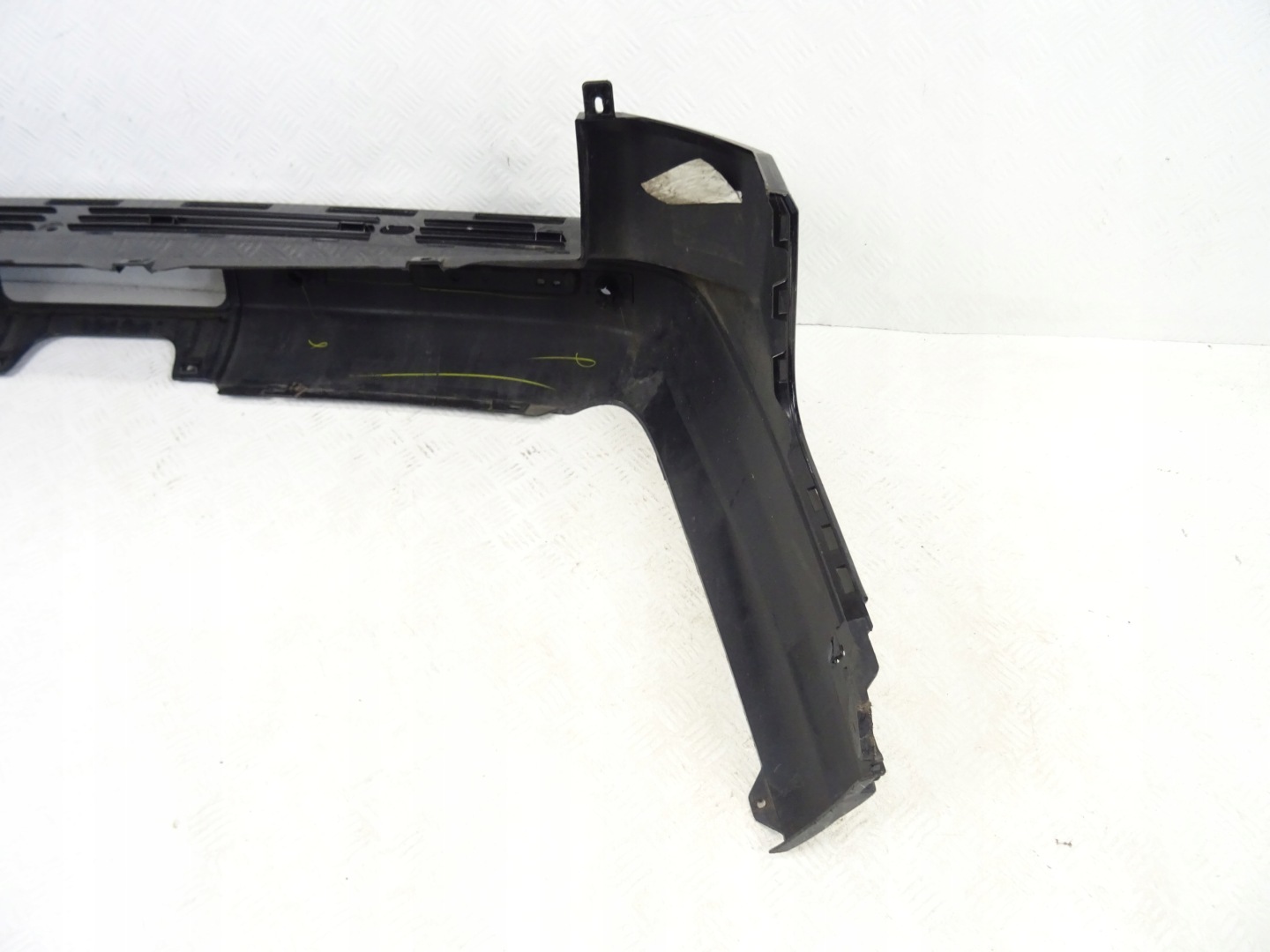 Land Rover Discovery IV 4 bumper rear part rear