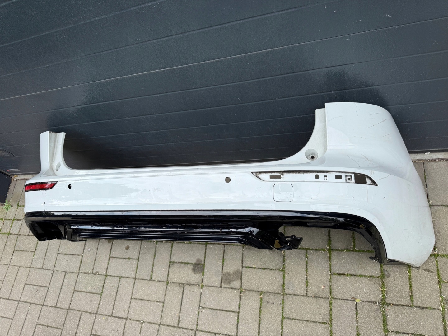 Volvo V60 III R-design bumper rear part rear