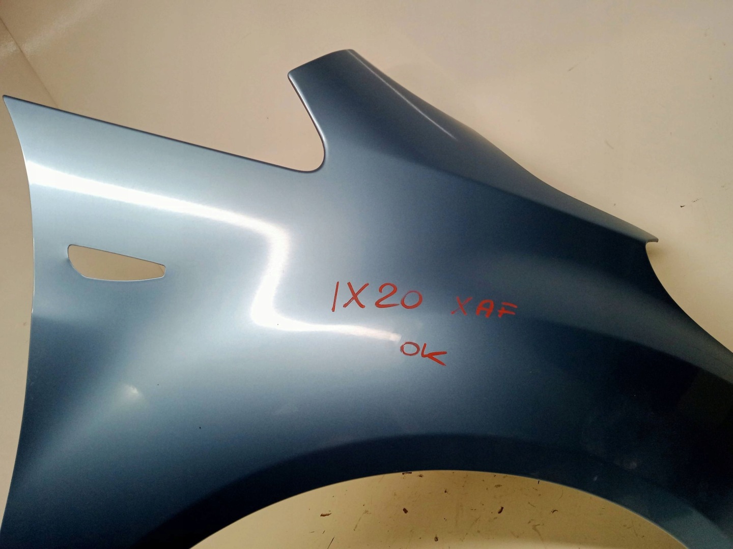 HYUNDAI IX20 fender front front right XAF 2010