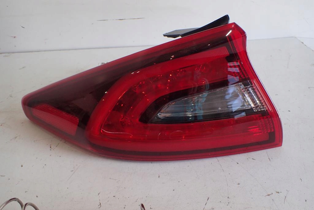 light rear part rear left HYUNDAI IONIQ 17