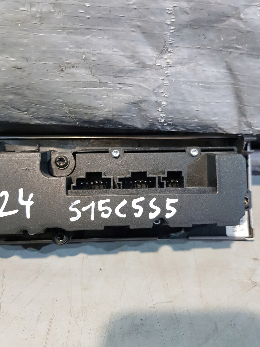 control panel of warning lights ESP A2038215281