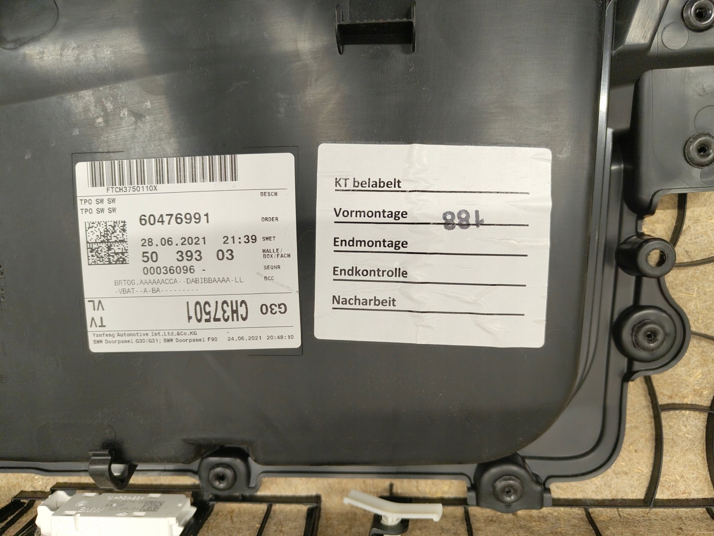 BMW 5 G30 mitte verkleidung Sitze TUNEL Sitz Seiten HARMAN KARDON