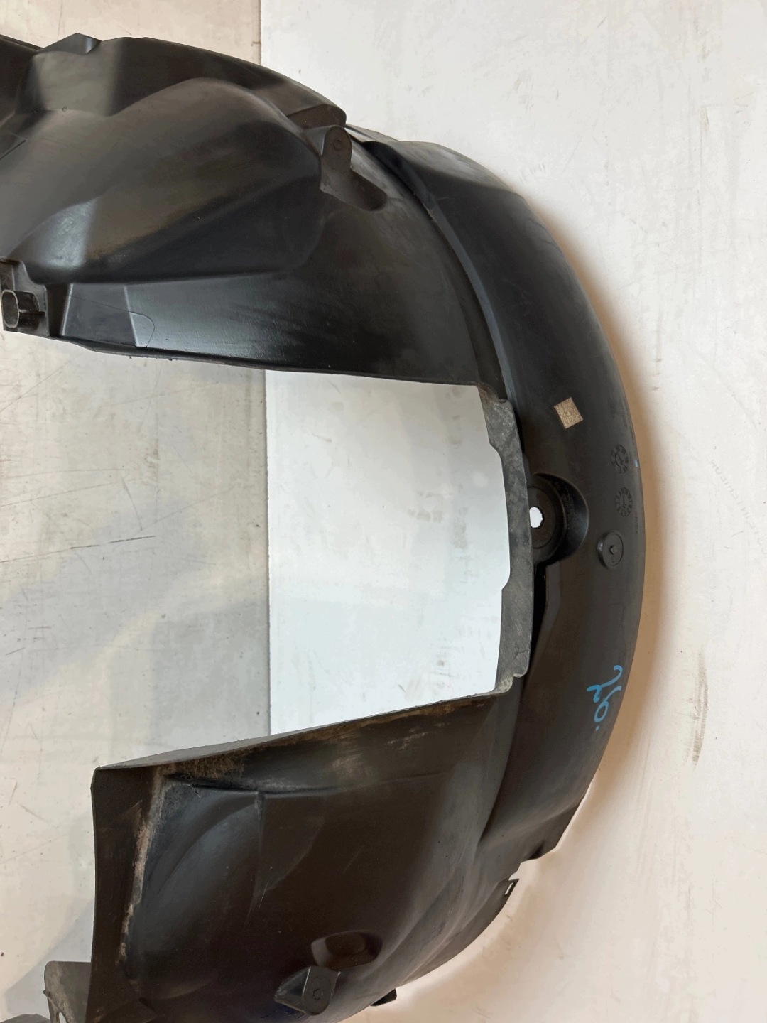 mudguard left front Dacia Sandero II