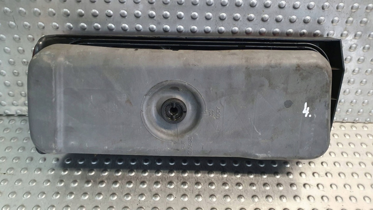 light rear part right BMW 3 E30 1380858 82