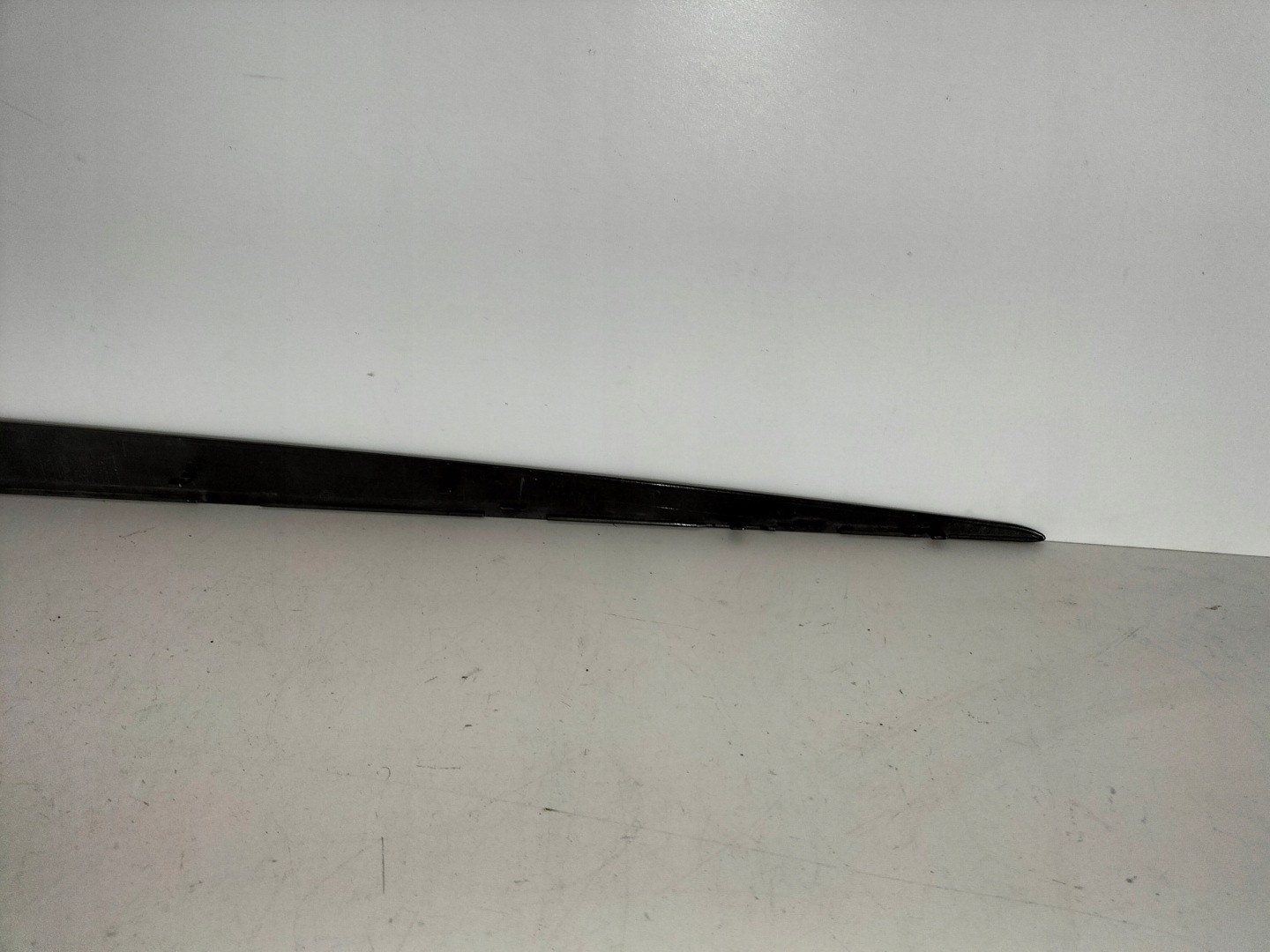 moulding cap door front left TOYOTA YARIS III LIFT 17