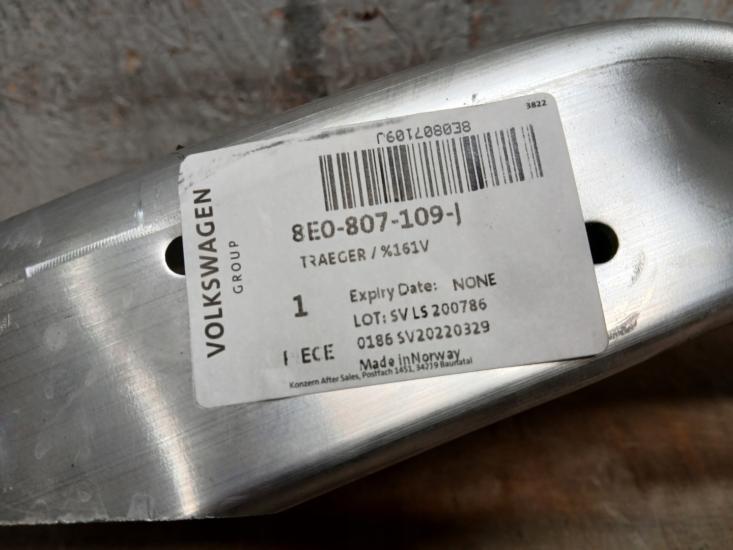 bumper support front AUDI A4 B7 05-08 8E0 8E0807109J