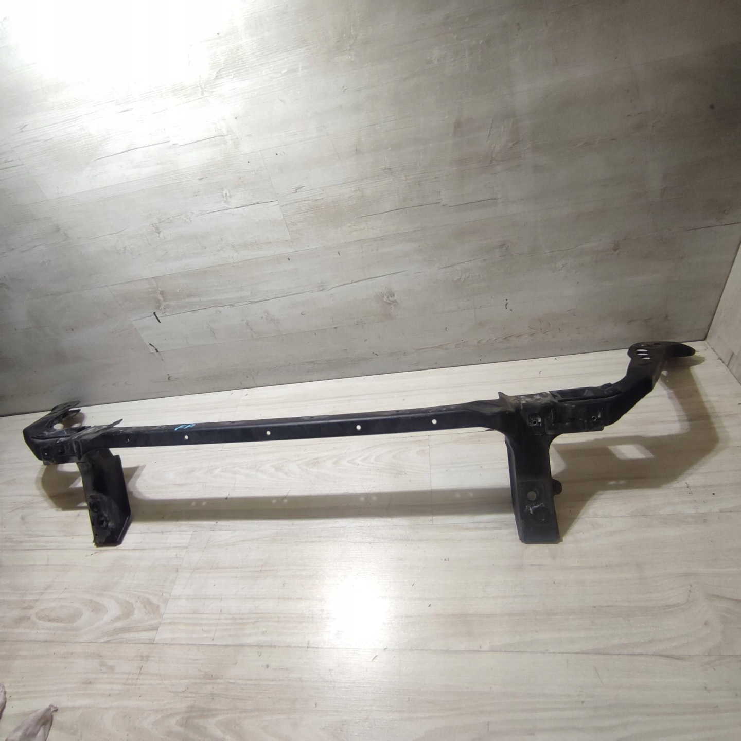 pillar upper front Jaguar F-Pace HK8316E144A