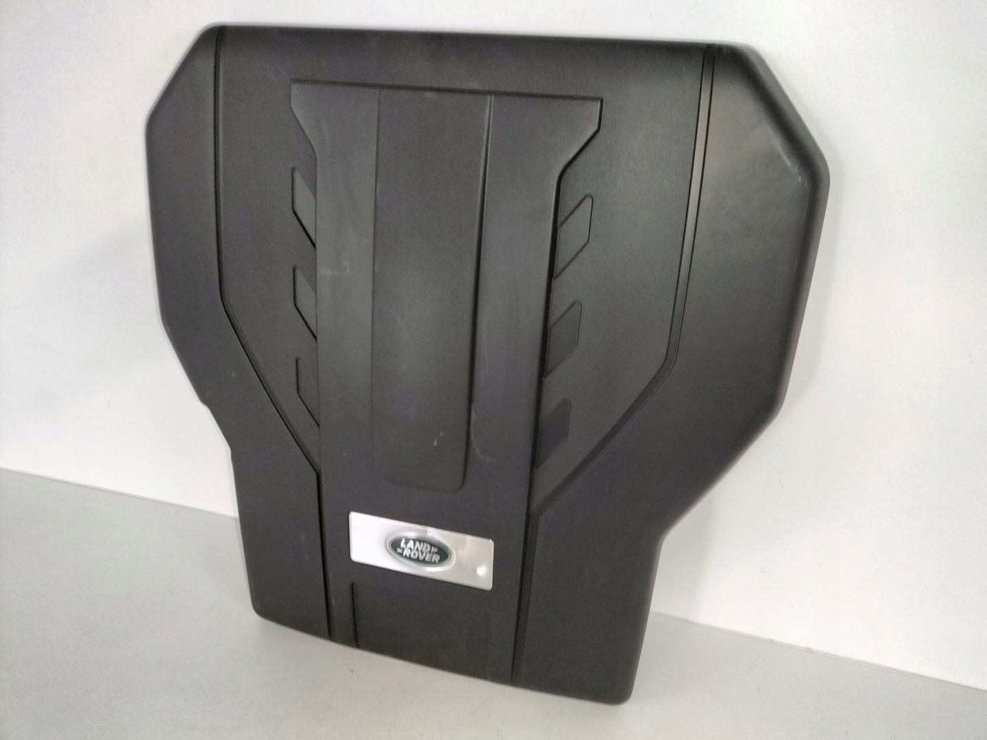 cover cover for engine LAND RANGE ROVER L460 21