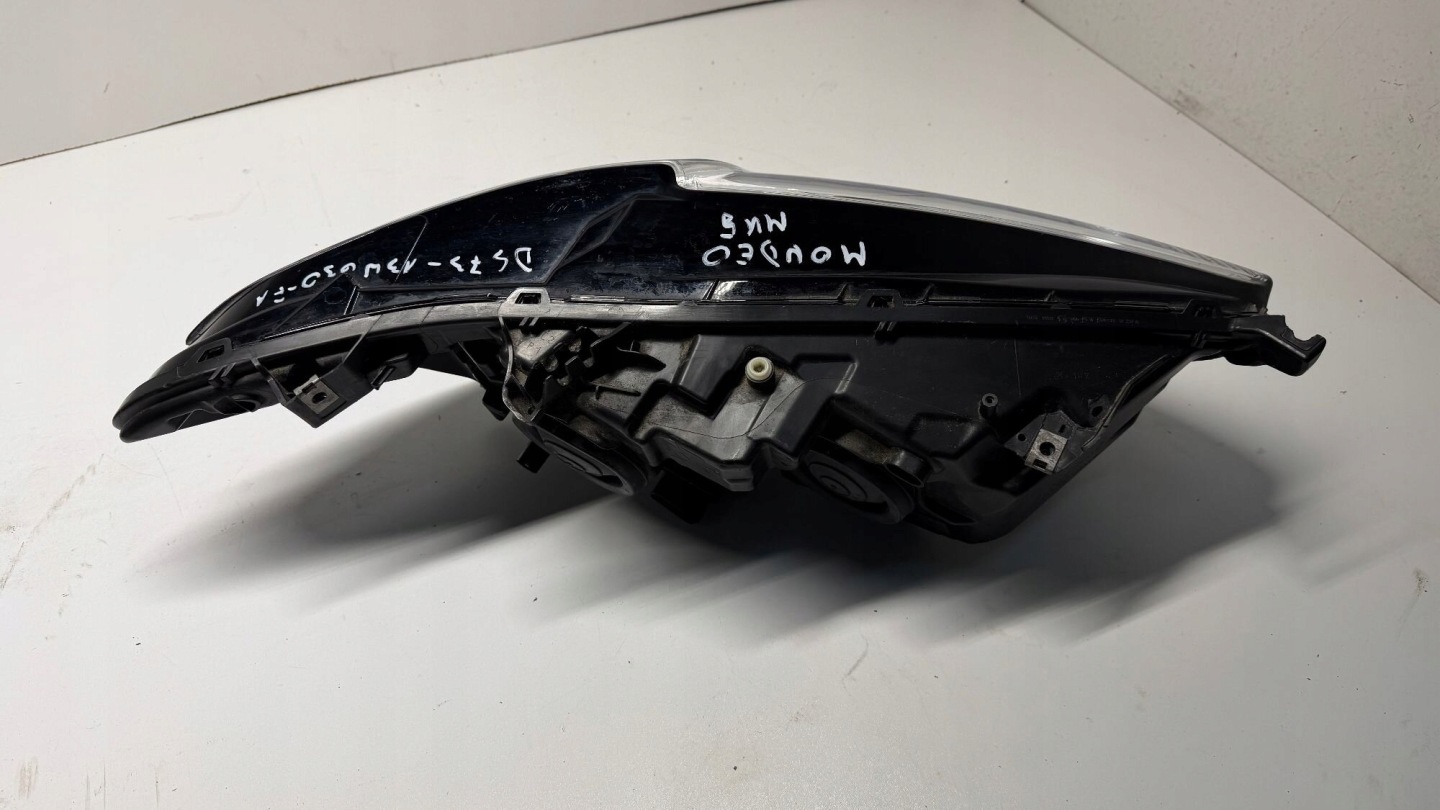 FORD MONDEO MK5 light left front front left REFLEKTOR EU