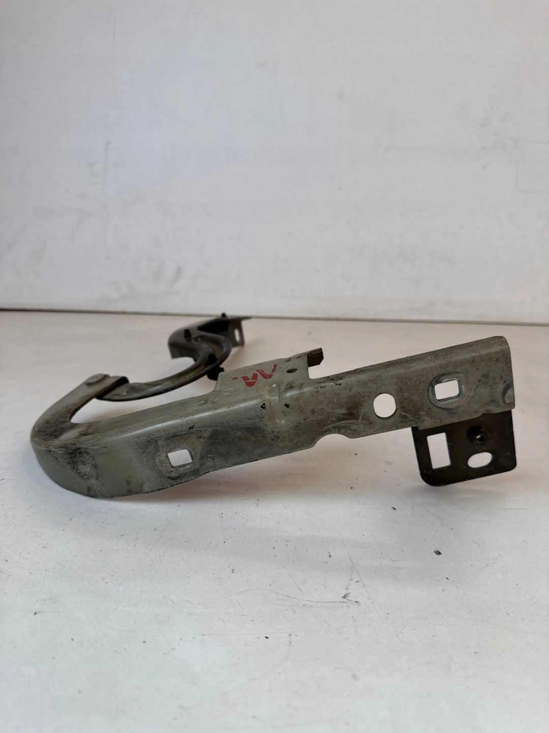 hinge bonnets front front right Peugeot 3008 and