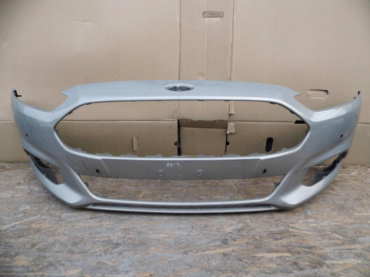 Ford Mondeo V MK5 2015-2019 bumper front front 6-PDC