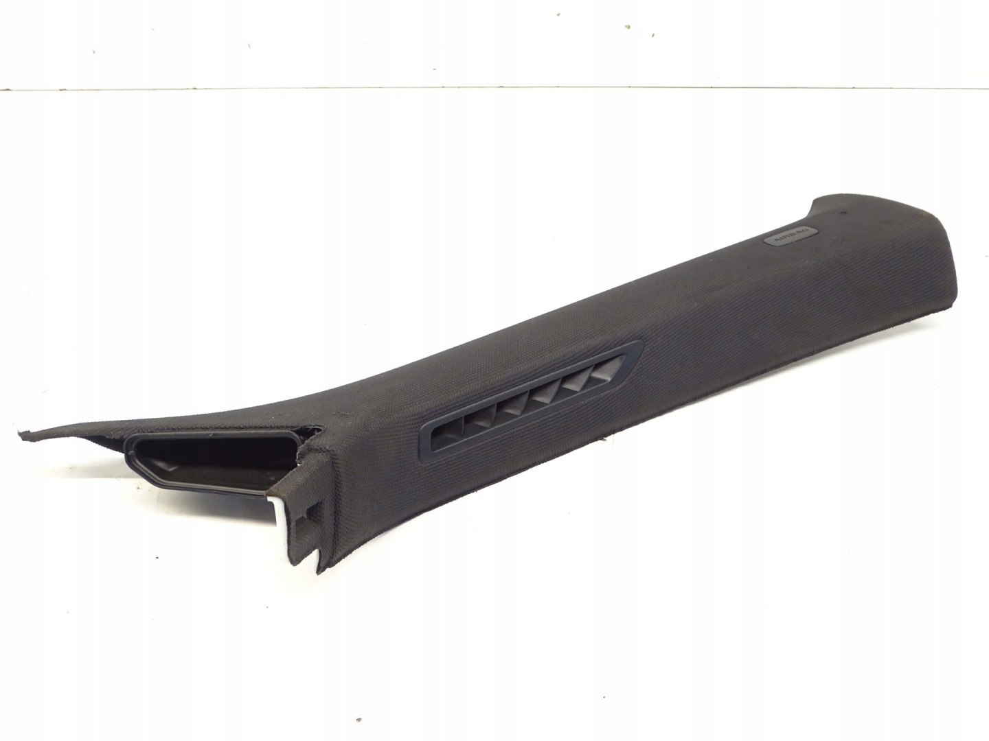 cover side SLUPKA right AUDI TT 8S8867234A