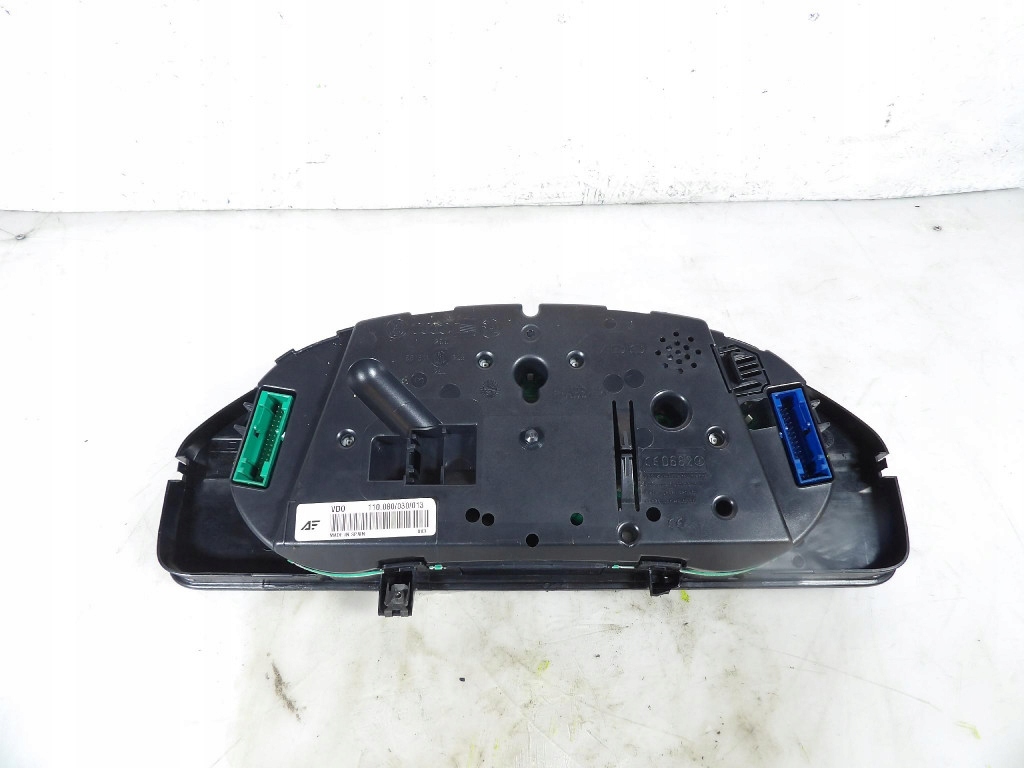 VW SHARAN and 1.9TDI dials 7M3920800H