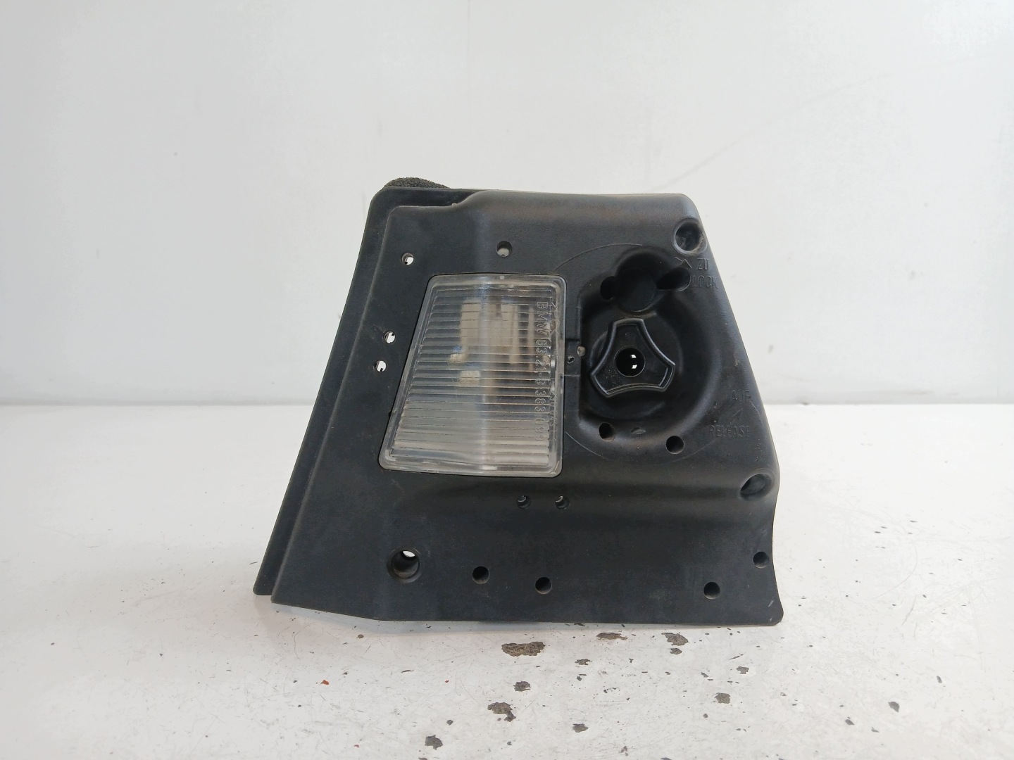 BMW E46 LIFT scheinwerfereinsatz rechts heck sedan