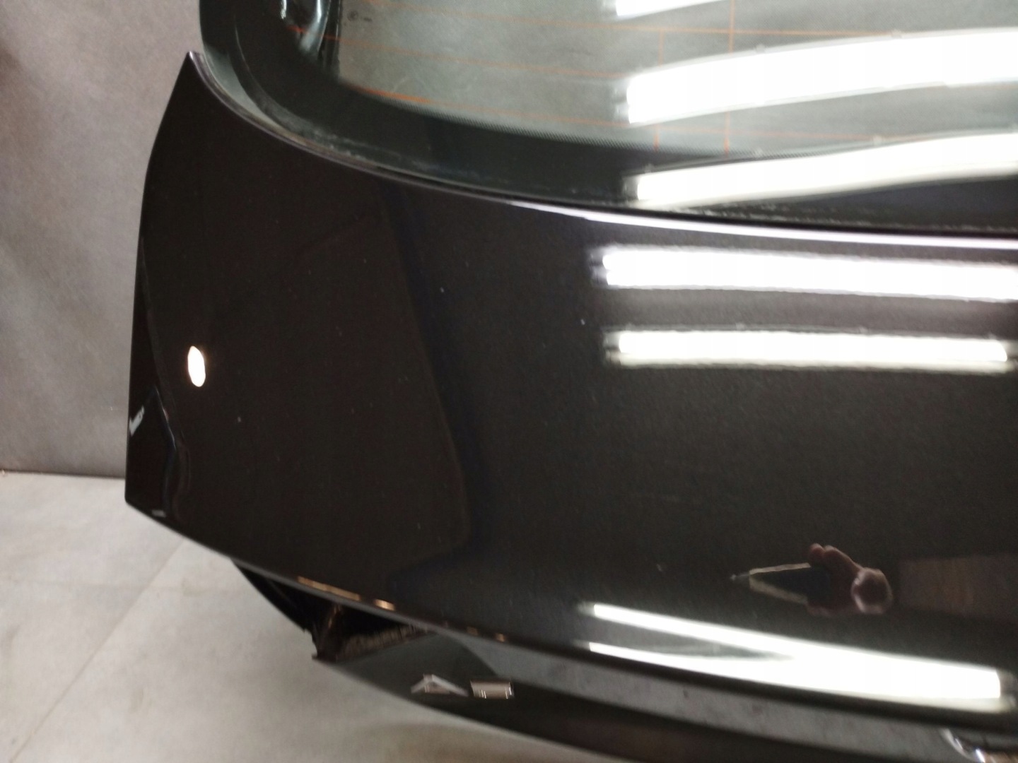 Audi A5 Sportback 8TA boot door window LY9T