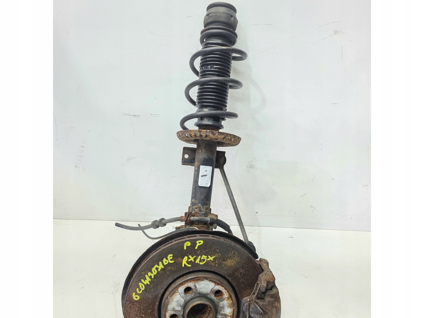 swing KOMPET right front AUDI A1 VW SKODA 6C0413031BE R*15*