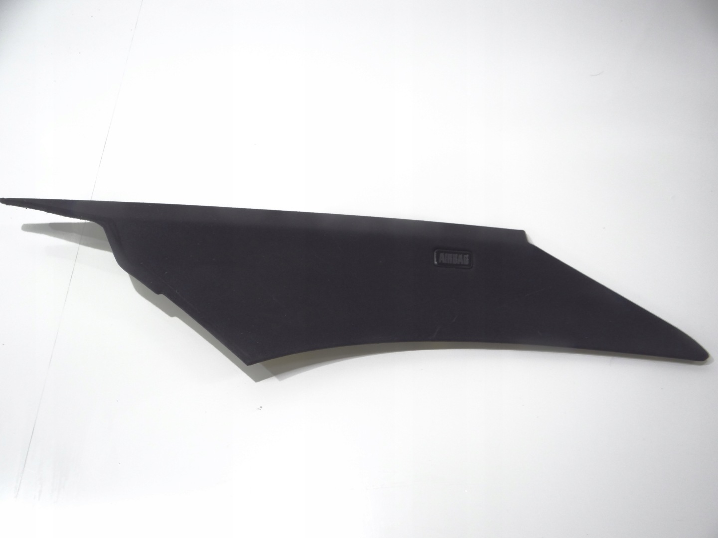 kryt SLUPKA levý záď BMW E60 7027093
