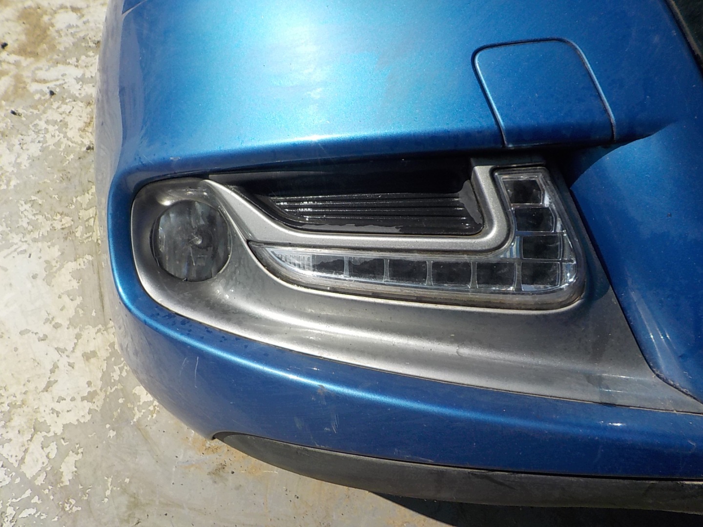 670 RENAULT MEGANE III 3 COUPE GT-LINE LED DRL 11-13 bumper front front