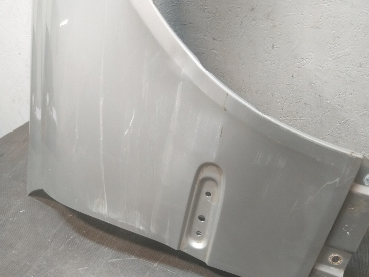 FENDER FRONT RIGHT MERCEDES CLK W209