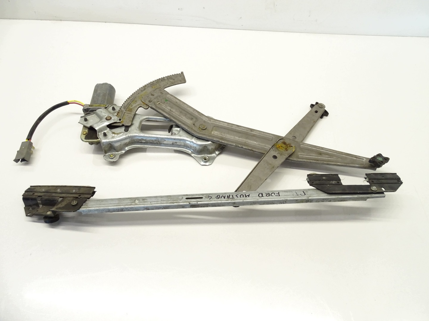 window regulator mechanism right front front FORD MUSTANG MK4