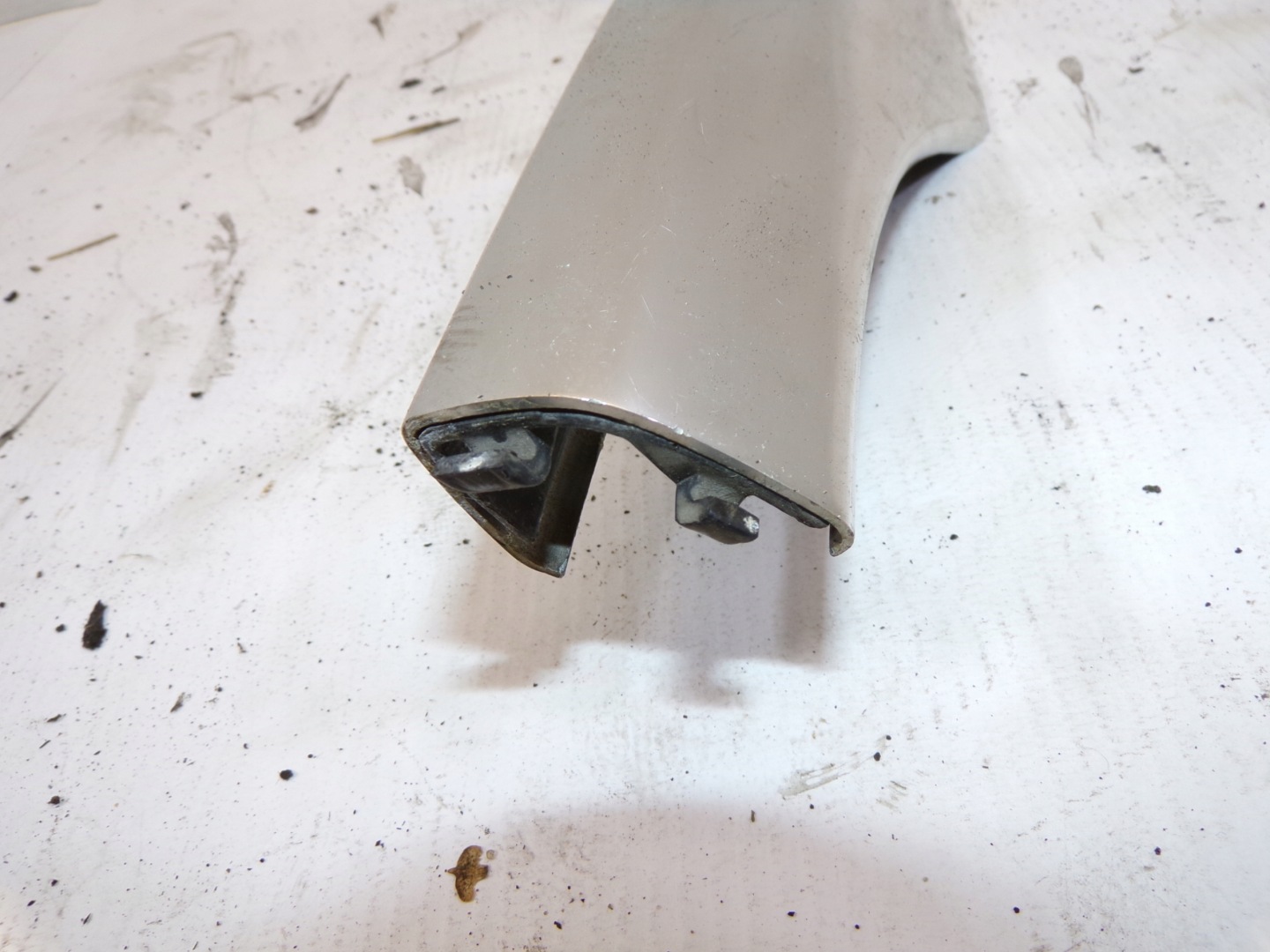 spoiler RELINGU left rear VOLKSWAGEN GOLF VI 1K9860149C