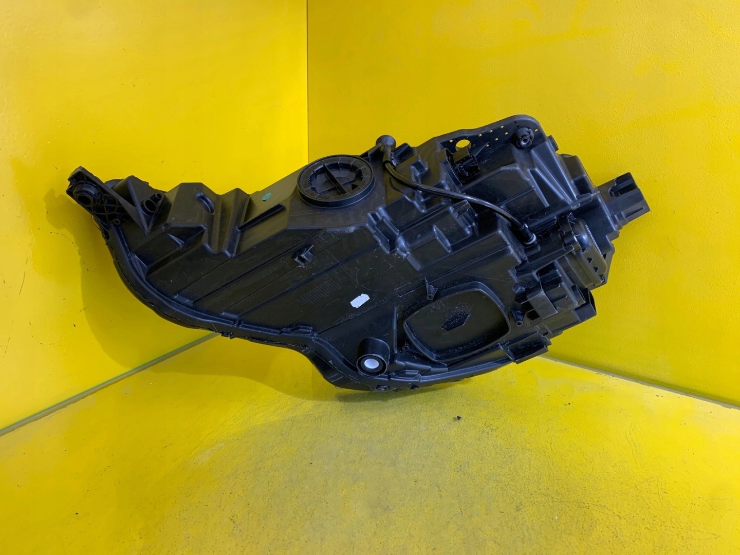 light right front AUDI A3 FULL LED 8Y0941012