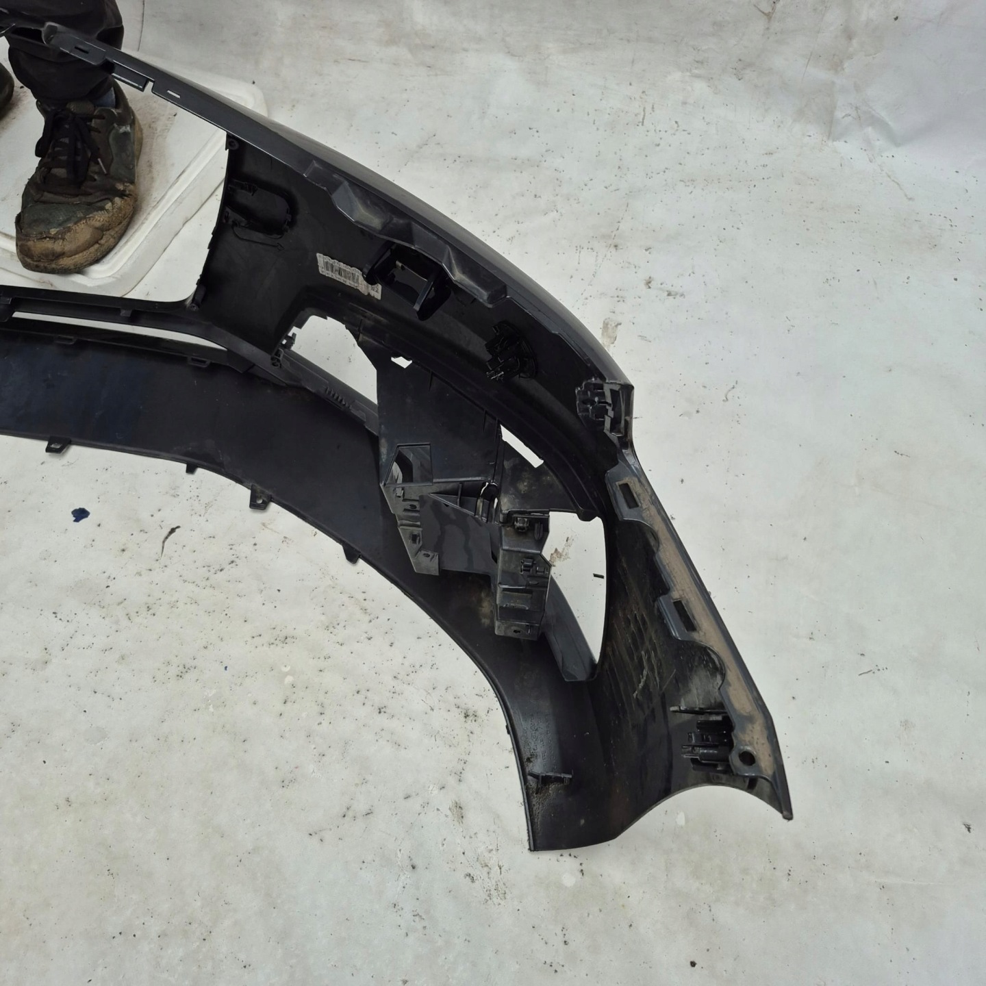 AUDI A4 B9 8W LIFT 19-23 bumper front front PDC SPR