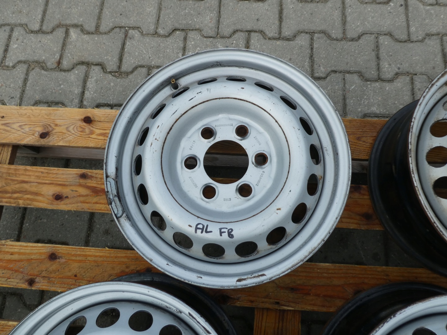 4X discs metal disc MERCEDES SPRINTER CRAFTER A0014014802